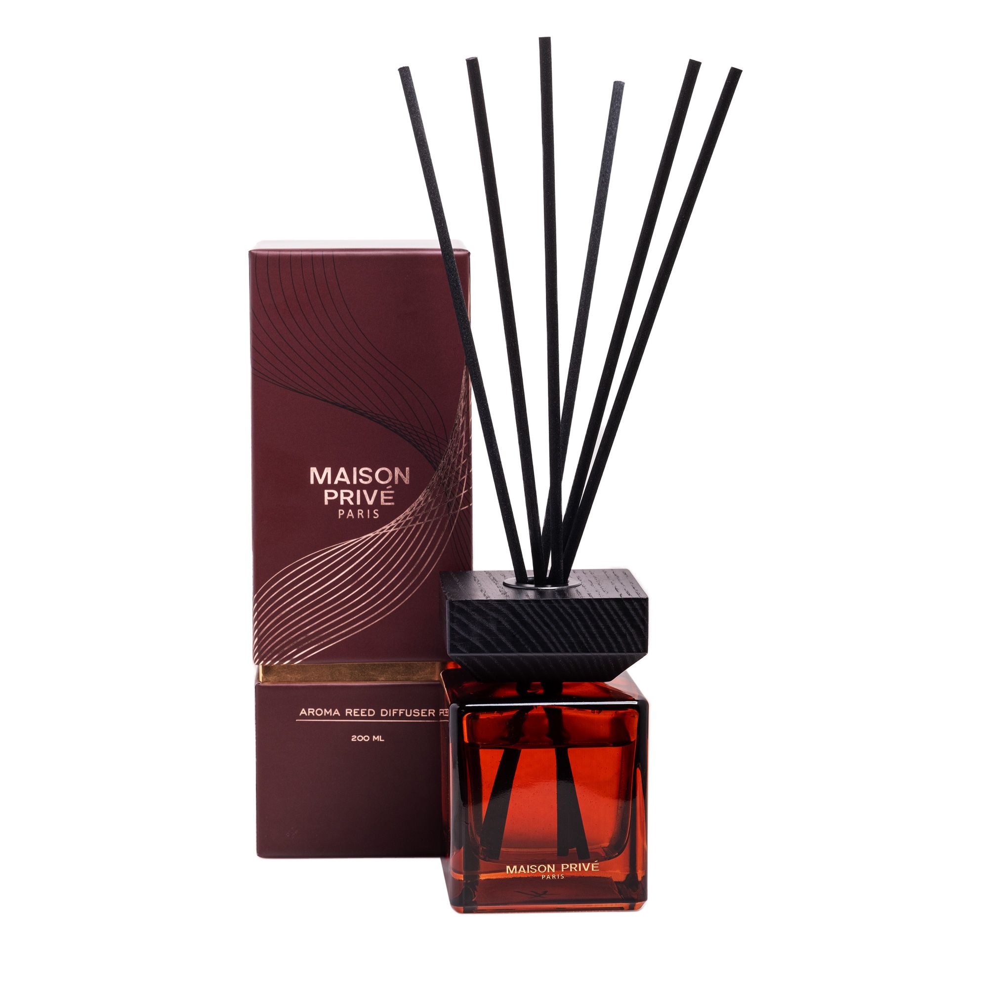RAUDONOS UOGOS IR VANILĖ | Namų kvapas | 200ml MAISON PRIVE