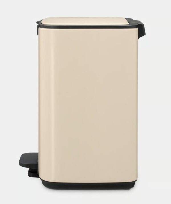 Šiukšlių dėžė Brabantia Bo, 7L., Soft Beige